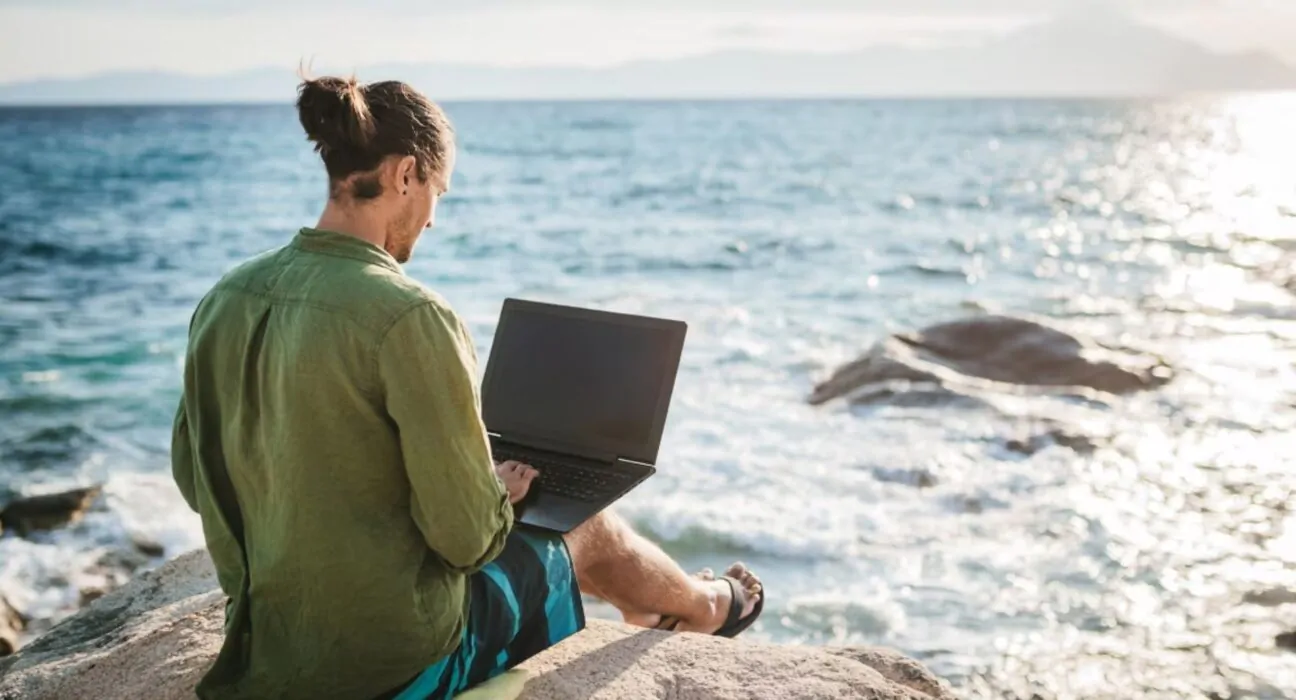 Remote Work and the New Digital Nomad Lifestyle
